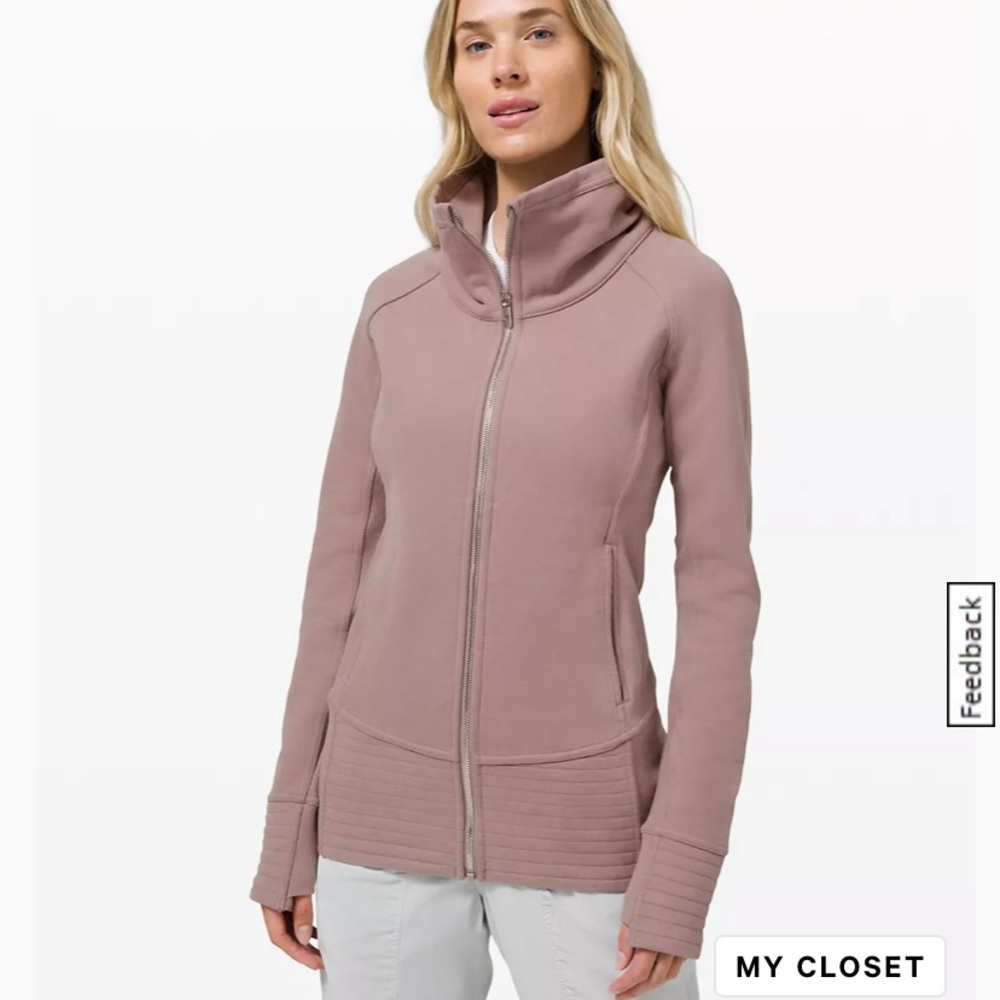 Lululemon Radiant Jacket in Violet Verbena. Size 8